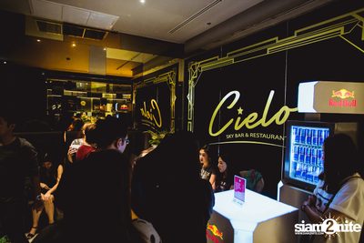 Red Bull: Red Monday Bangkok ที่ Cielo Sky Bar — photo 5