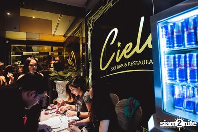 Red Bull: Red Monday Bangkok ที่ Cielo Sky Bar — photo 6