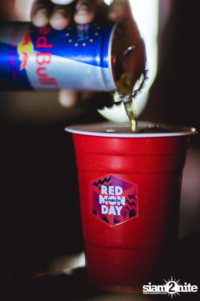 Red Bull: Red Monday Bangkok ที่ Cielo Sky Bar — photo 27