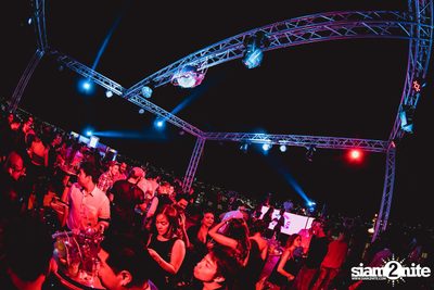 Red Bull: Red Monday Bangkok ที่ Cielo Sky Bar — photo 101