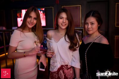 Crush Wednesdays ที่ เซ ลา วี — photo 9