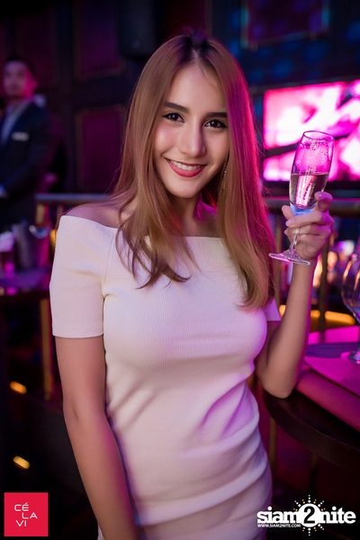 Crush Wednesdays ที่ เซ ลา วี — photo 10