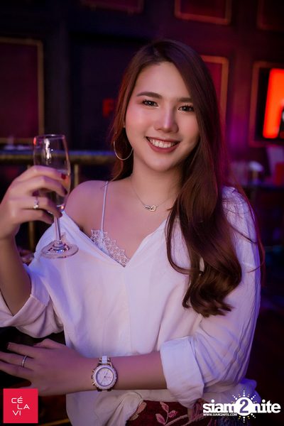 Crush Wednesdays ที่ เซ ลา วี — photo 11