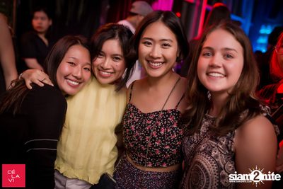 Crush Wednesdays ที่ เซ ลา วี — photo 53