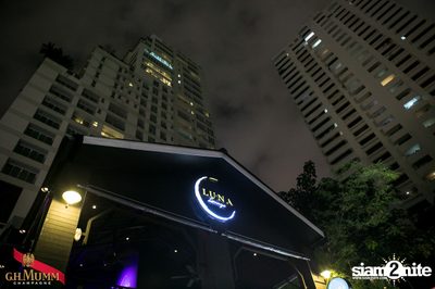 Plug & Play Wednesday: Live Funky Jazz x DJ Jerome at Luna Lounge — photo 2