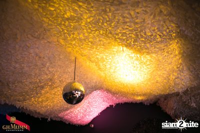 Plug & Play Wednesday: Live Funky Jazz x DJ Jerome at Luna Lounge — photo 14