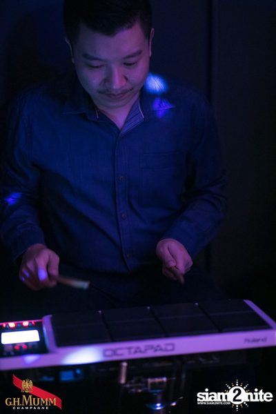 Plug & Play Wednesday: Live Funky Jazz x DJ Jerome at Luna Lounge — photo 24