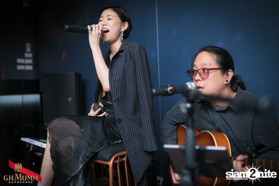 Plug & Play Wednesday: Live Funky Jazz x DJ Jerome at Luna Lounge — photo 31
