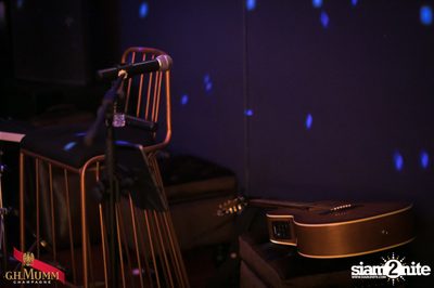 Plug & Play Wednesday: Live Funky Jazz x DJ Jerome at Luna Lounge — photo 39