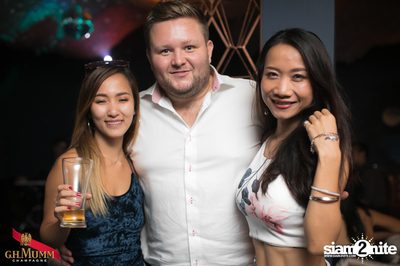 Plug & Play Wednesday: Live Funky Jazz x DJ Jerome at Luna Lounge — photo 49