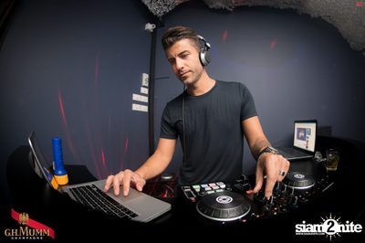 Plug & Play Wednesday: Live Funky Jazz x DJ Jerome at Luna Lounge — photo 60