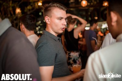 No Sitting Just Dancing Party ที่ รูฟ 409 — photo 9