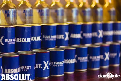 Absolut X Pool Party ที่ บลู แพร็อต — photo 28