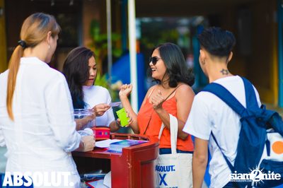 Absolut X Pool Party ที่ บลู แพร็อต — photo 47