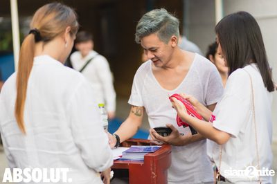 Absolut X Pool Party ที่ บลู แพร็อต — photo 59