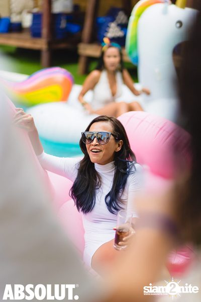 Absolut X Pool Party ที่ บลู แพร็อต — photo 70