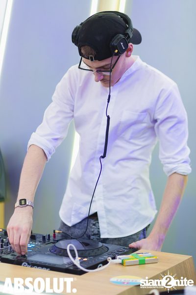 Absolut X Pool Party ที่ บลู แพร็อต — photo 97