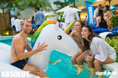 Absolut X Pool Party ที่ บลู แพร็อต — photo 106