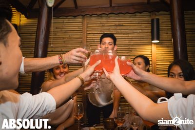 Absolut X Pool Party ที่ บลู แพร็อต — photo 202