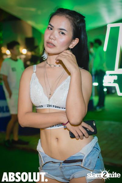 Absolut X Pool Party ที่ บลู แพร็อต — photo 212