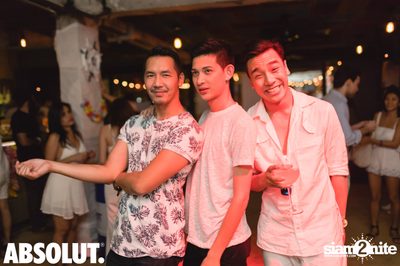 Absolut X Pool Party ที่ บลู แพร็อต — photo 218
