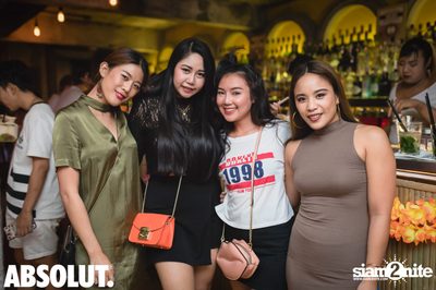 Absolut X Pool Party ที่ บลู แพร็อต — photo 224