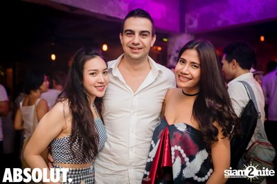 Absolut X Pool Party ที่ บลู แพร็อต — photo 261