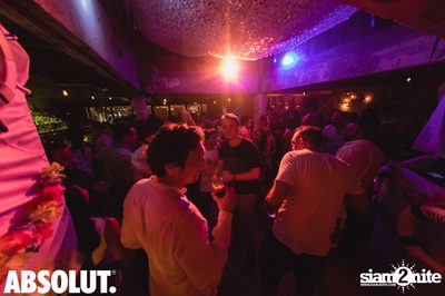 Absolut X Pool Party ที่ บลู แพร็อต — photo 262