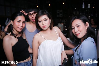 UrboyTJ After Party กับ DJ Tob ที่ บรองซ์ — photo 40