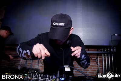 UrboyTJ After Party กับ DJ Tob ที่ บรองซ์ — photo 50