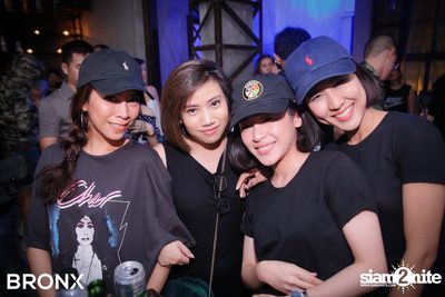 UrboyTJ After Party กับ DJ Tob ที่ บรองซ์ — photo 51