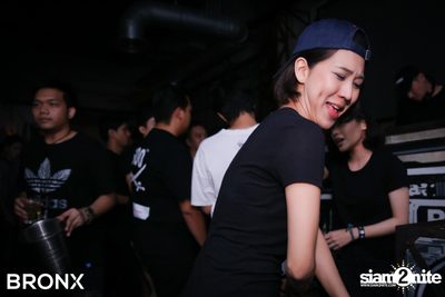 UrboyTJ After Party กับ DJ Tob ที่ บรองซ์ — photo 56
