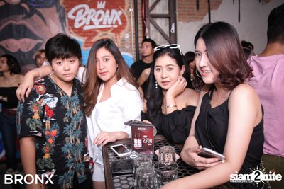 UrboyTJ After Party กับ DJ Tob ที่ บรองซ์ — photo 59