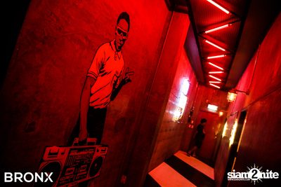 UrboyTJ After Party กับ DJ Tob ที่ บรองซ์ — photo 74