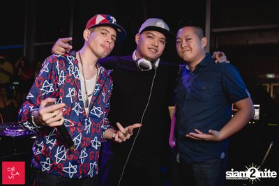 Flash Friday ที่ เซ ลา วี — photo 59