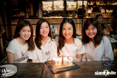 Friday Night at Wine Republic Thonglor — photo 10