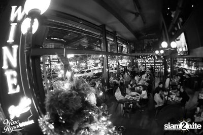 Friday Night at Wine Republic Thonglor — photo 17