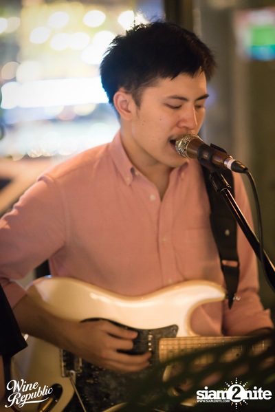 Friday Night at Wine Republic Thonglor — photo 35