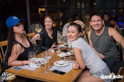 Friday Night at Wine Republic Thonglor — photo 62