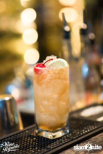 Friday Night at Wine Republic Thonglor — photo 68