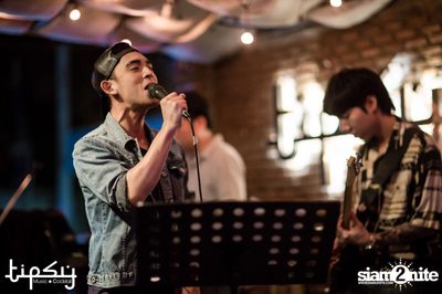 Love Land Live with Be Peerapat at Tipsy — photo 4