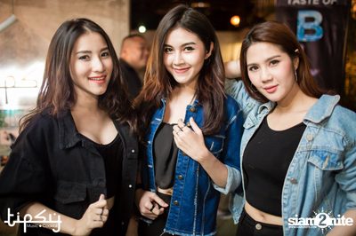 Love Land Live with Be Peerapat at Tipsy — photo 28