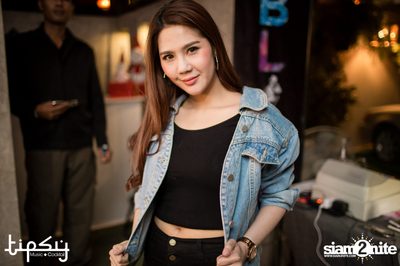 Love Land Live with Be Peerapat at Tipsy — photo 31