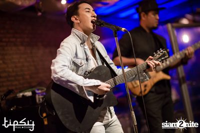 Love Land Live with Be Peerapat at Tipsy — photo 47