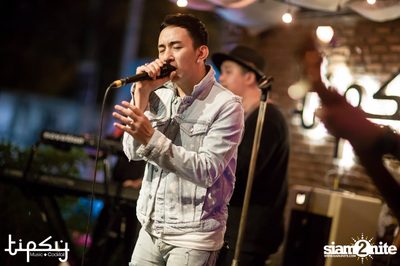 Love Land Live with Be Peerapat at Tipsy — photo 52
