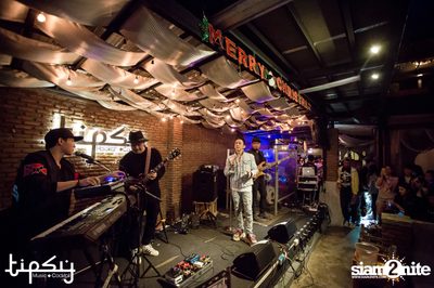 Love Land Live with Be Peerapat at Tipsy — photo 86
