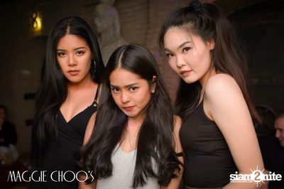 Bad & Boujee Party ที่ แม็กกี้ ชูส์ — photo 3