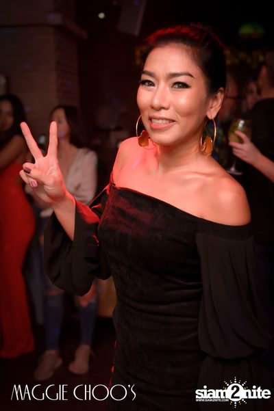 Bad & Boujee Party ที่ แม็กกี้ ชูส์ — photo 8