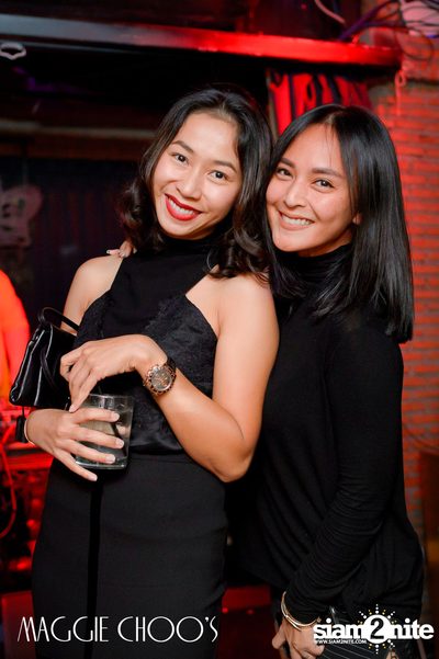 Bad & Boujee Party ที่ แม็กกี้ ชูส์ — photo 11
