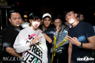 Bad & Boujee Party ที่ แม็กกี้ ชูส์ — photo 25